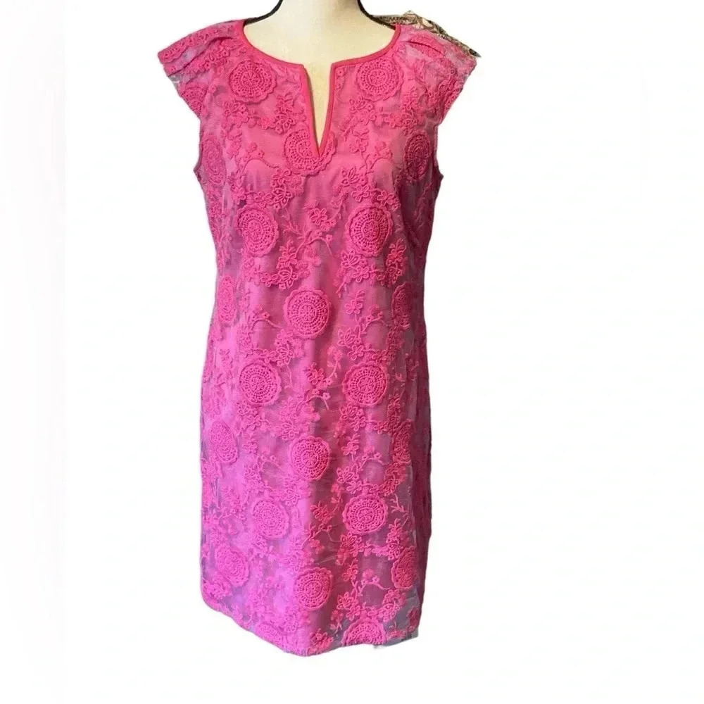 🌺Pink Adrianna Papell dress in deep    pink.  🌺🌺🌺🌺🌺🌺🌺🌺🌺🌺​